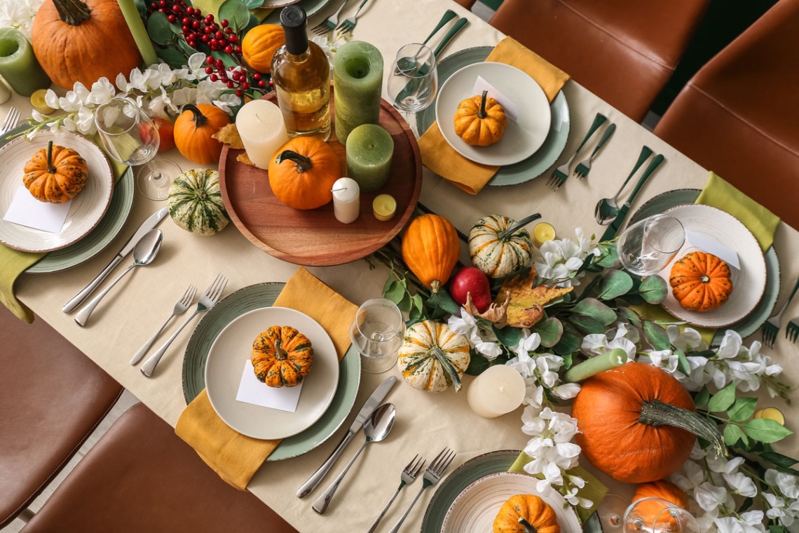 5 Creative Thanksgiving Table Decor Ideas To Wow Your Guests